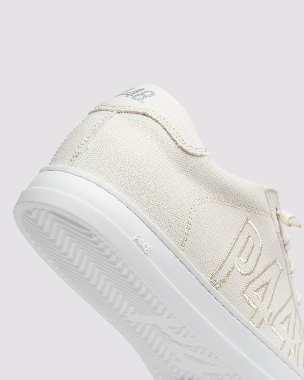 P448 John Cream Canvas