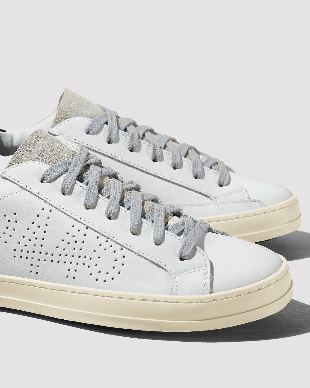 P448 John White/Black