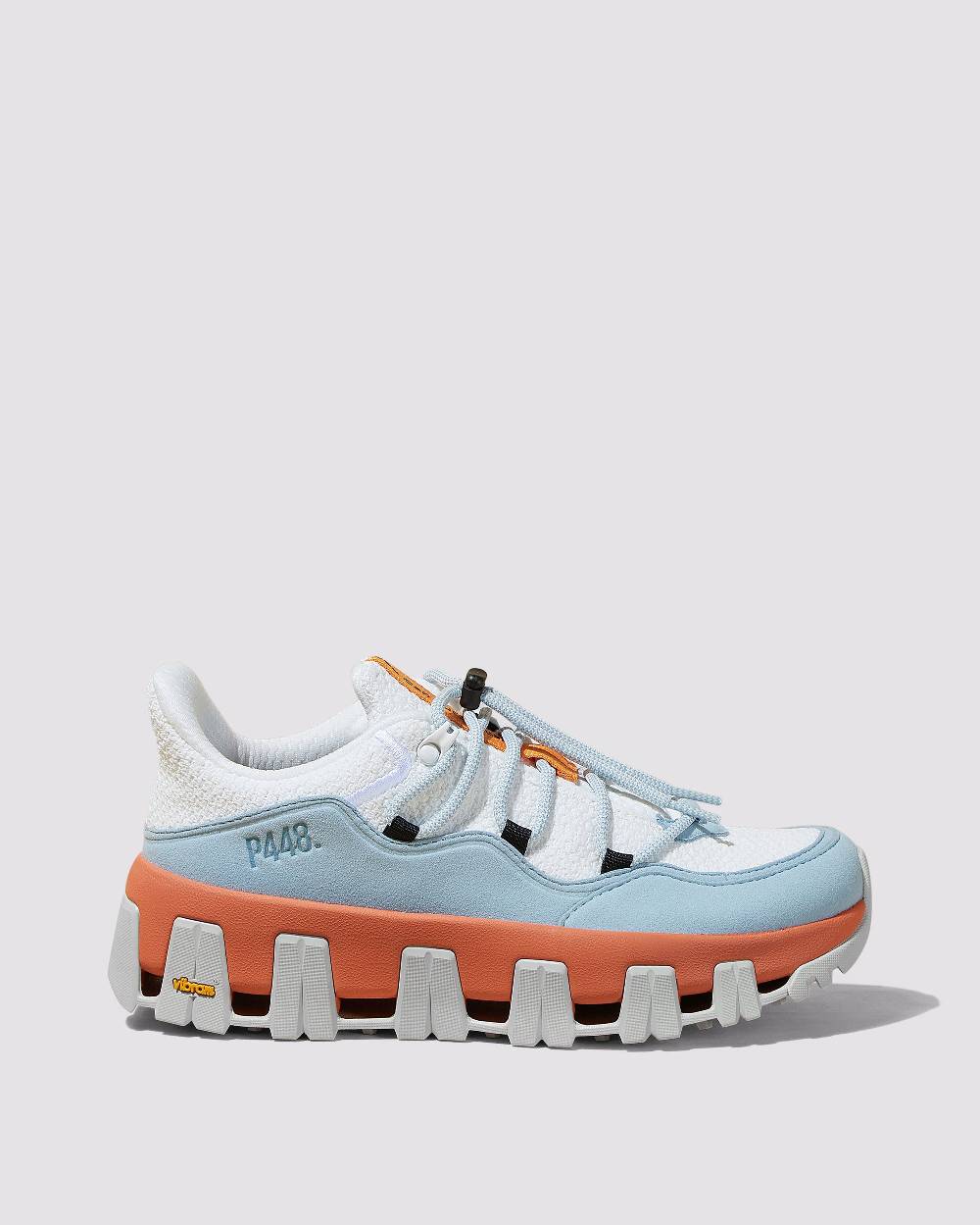 P448 Monalea White Tree