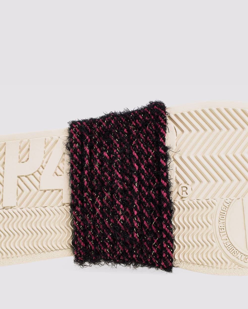 P448 Shoelaces Fuchsia/Black/Gold