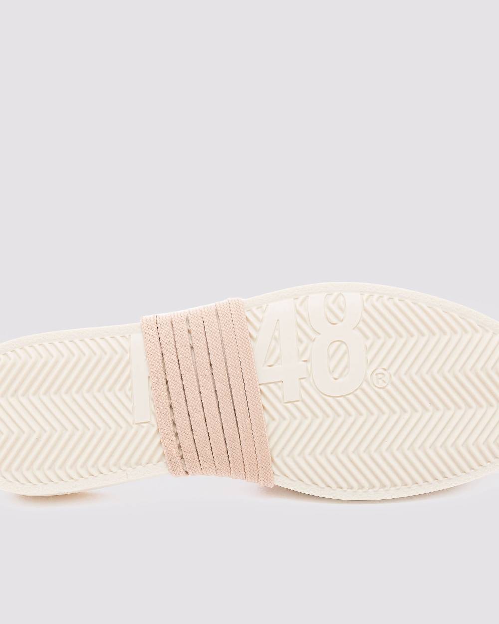 P448 Shoelaces Light Nude