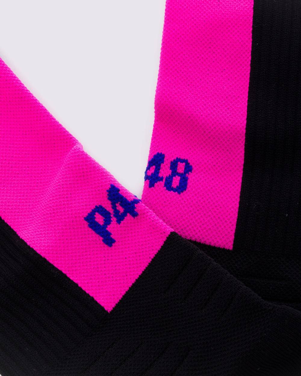 P448 Socks Black/Pink