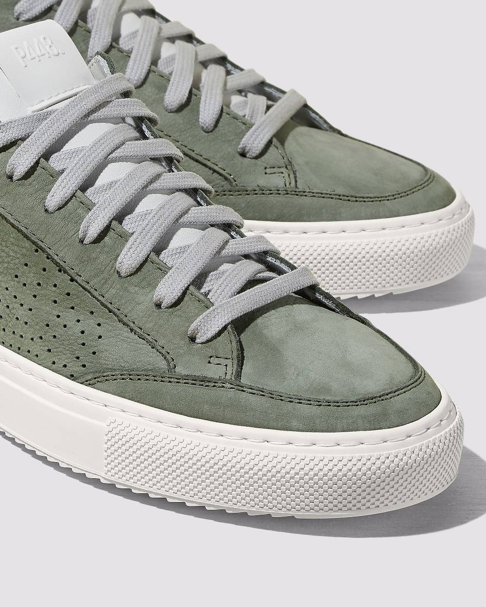 P448 Soho Army/White