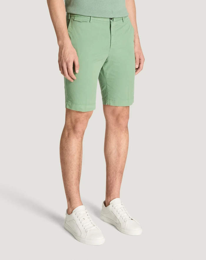 Pantaloni Torino Bermuda In Gabardina Stretch
