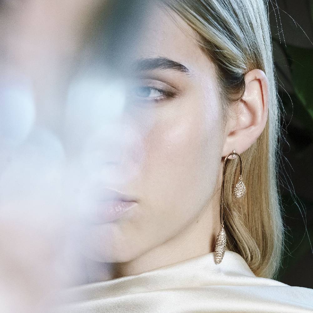 Paola Grande Gioielli AURUM Amo Curvo Con Pavé Diamanti