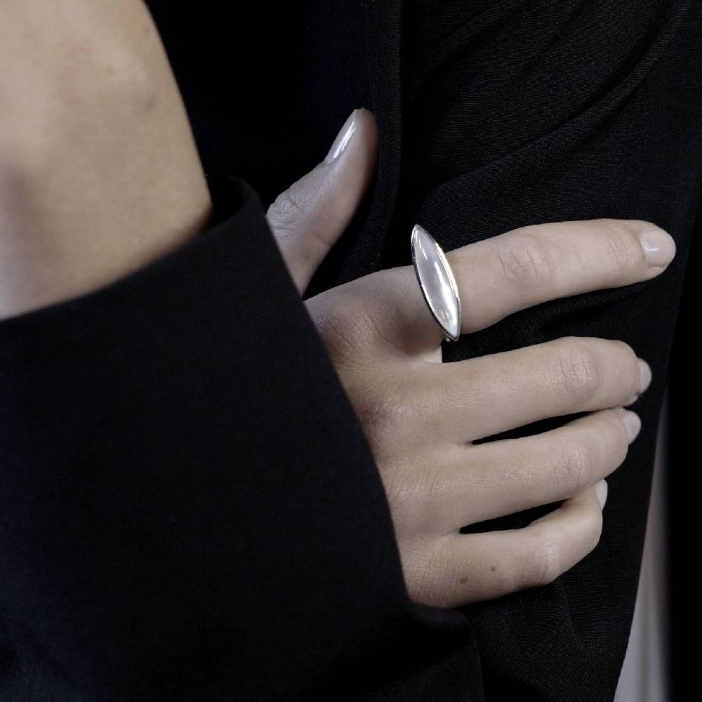 Paola Grande Gioielli AURUM Anello Navetta Con Madreperla