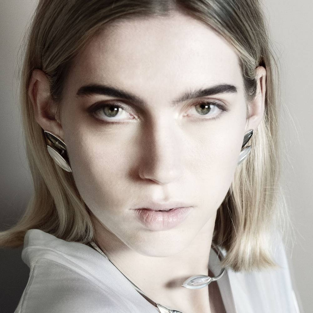 Paola Grande Gioielli AURUM Orecchini Piercing Navetta