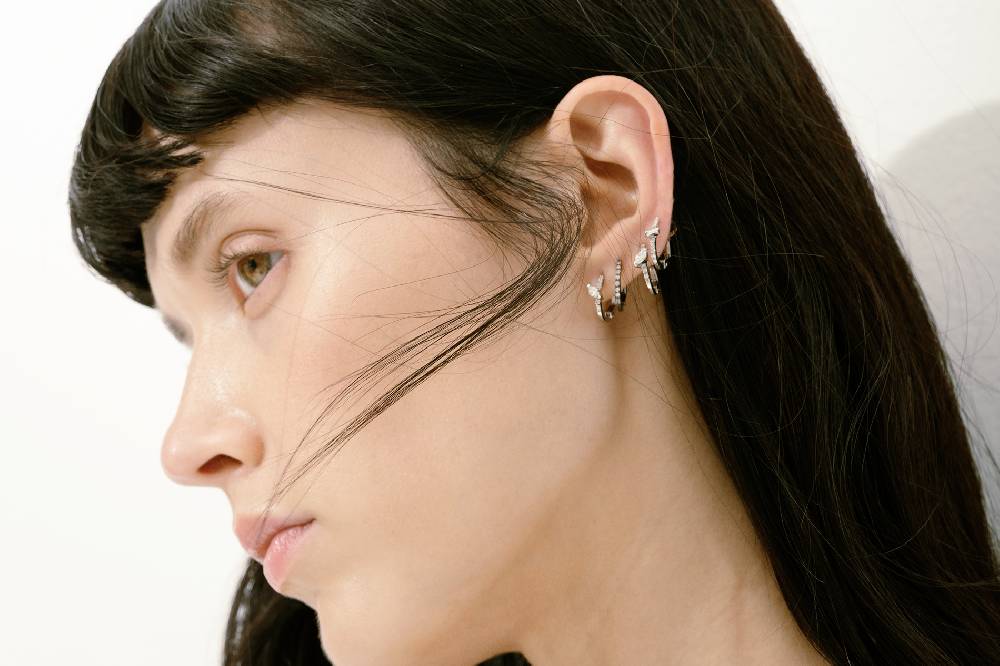 Paola Grande Gioielli BALANCE Cerchietti Ovalini 'Balance' Neri