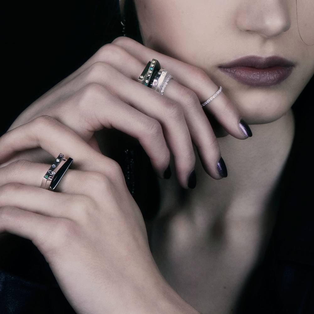 Paola Grande Gioielli CONGIUNZIONI Anello 'Congiunzioni' Quadrato In Argento Rodiato