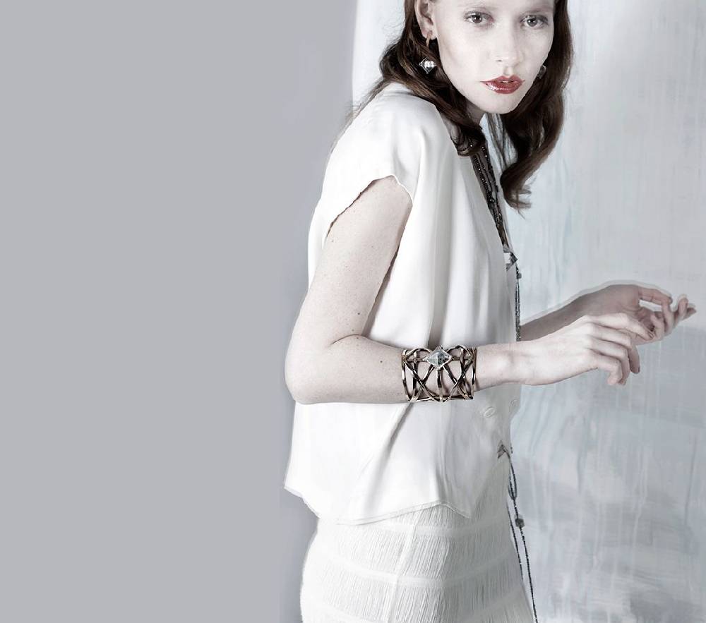 Paola Grande Gioielli GRIGLIE Bracciale 'Griglie' Con Piramide