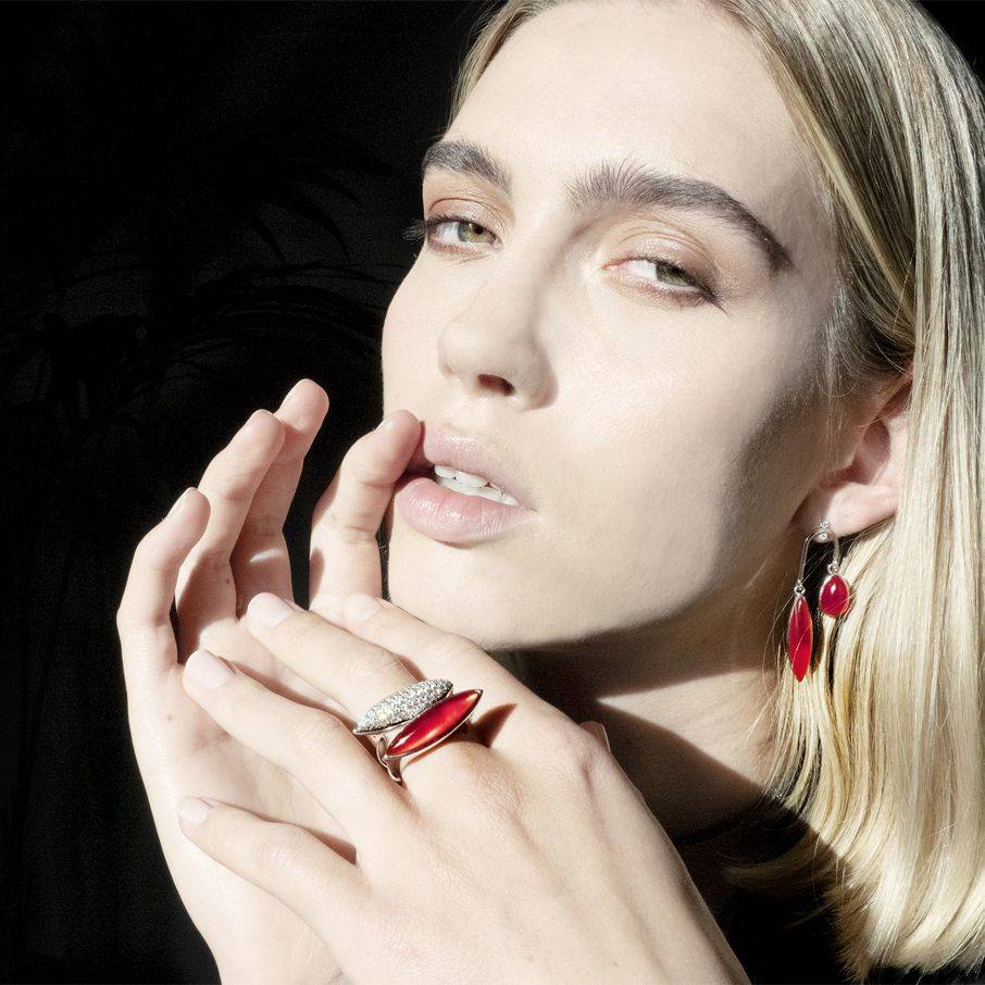 Paola Grande Gioielli AURUM Anello Navetta Rossa