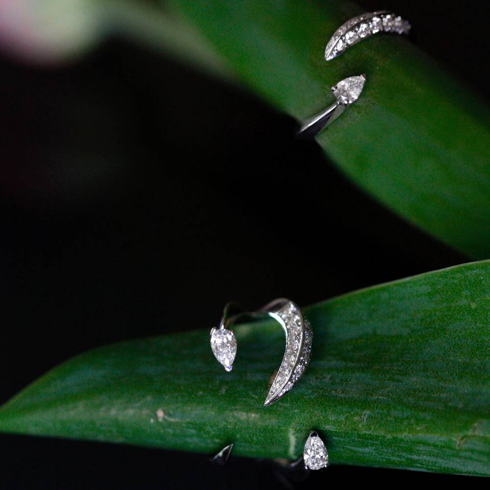 Paola Grande Gioielli SOLIS Anello 'Solis' Quattro Elementi Con Goccia E Pavè