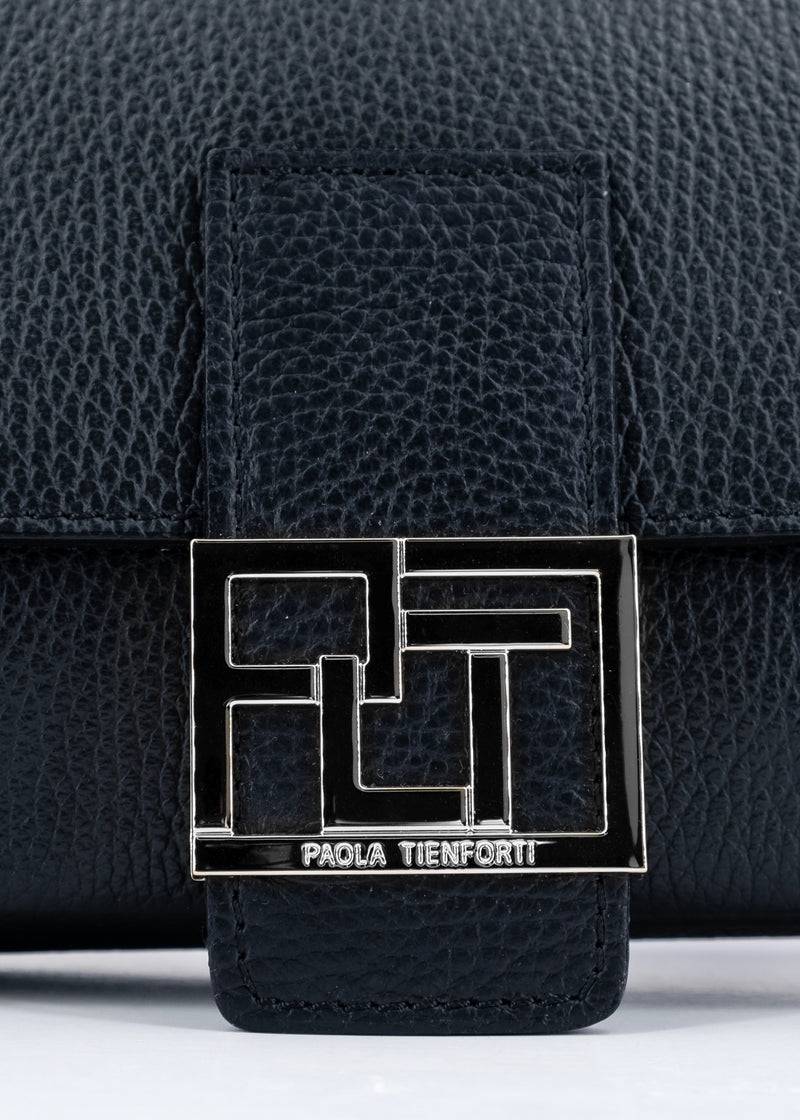 Paola T. Baguette Medium In Pelle Morbida Con Dettagli Argento