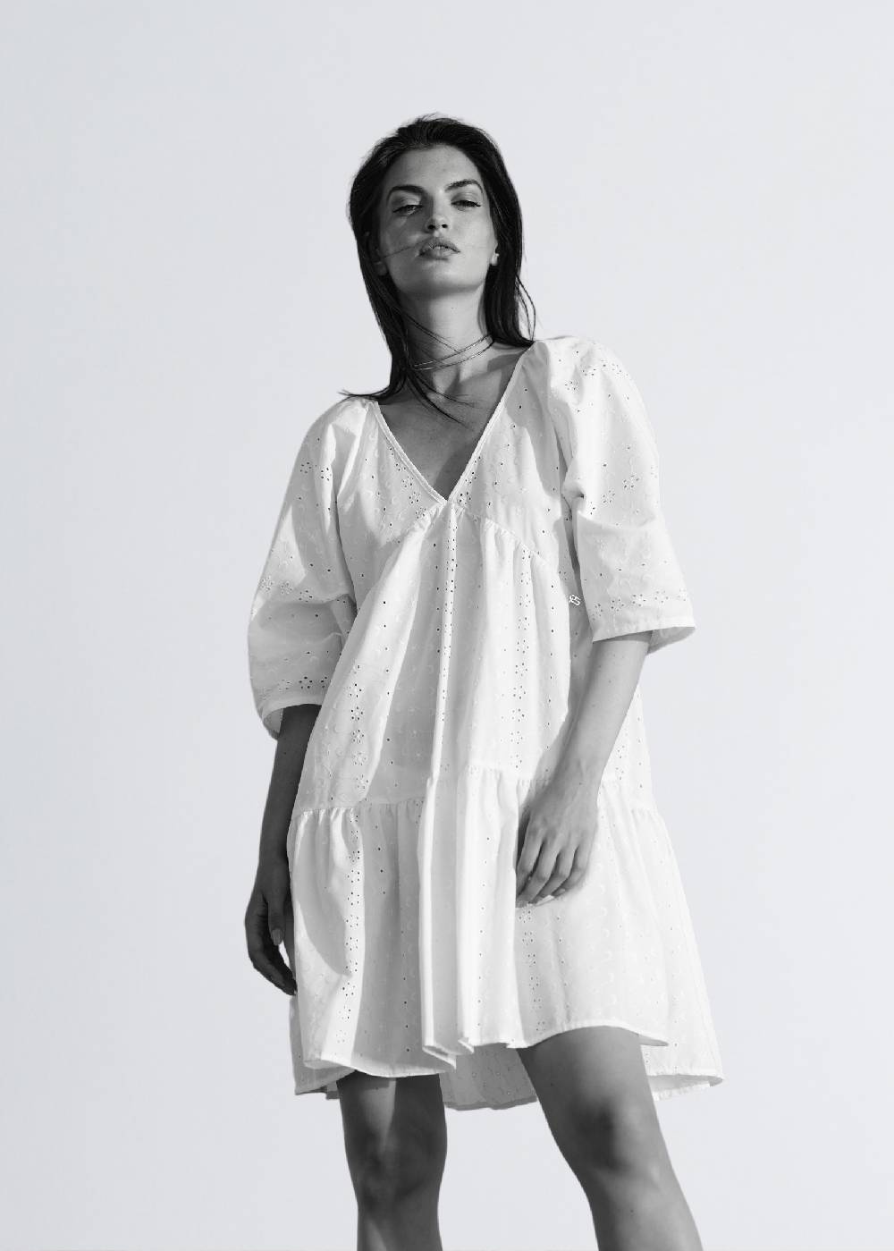 Paola T. Abito in cotone sangallo