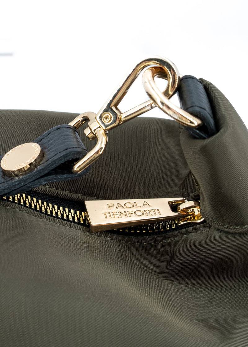 Paola T. Borsa A Sacca In Nylon Con Dettagli Oro