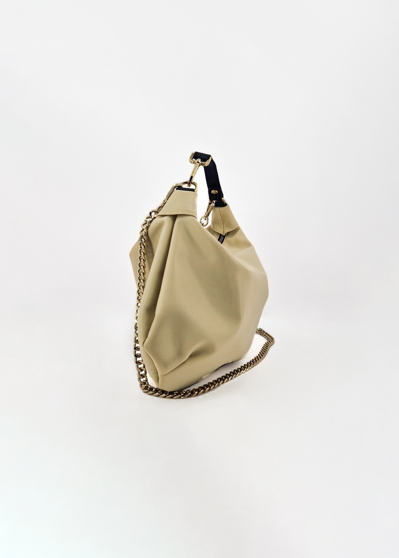 Paola T. Borsa A Sacca In Nylon Con Dettagli Oro