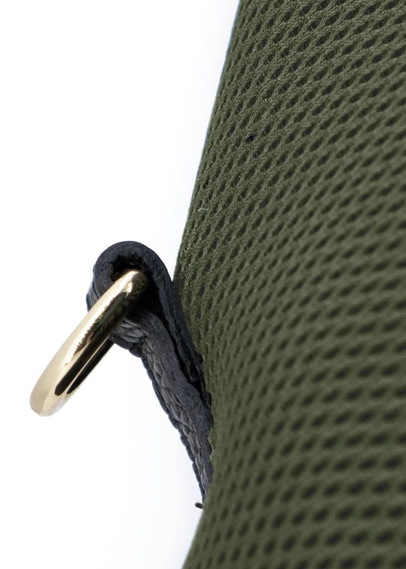 Paola T. Sacca Hobo In Traforato Con Dettagli Oro