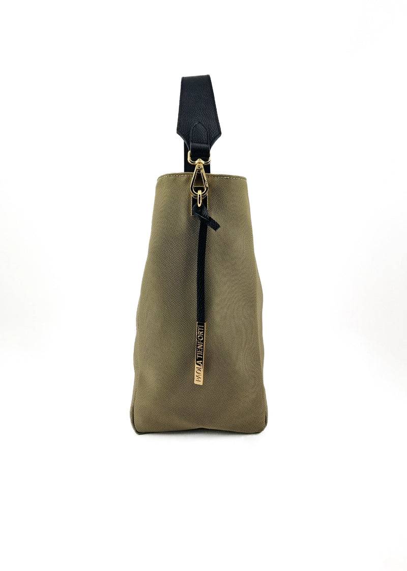 Paola T. Sacca In Cordura Con Dettagli Oro