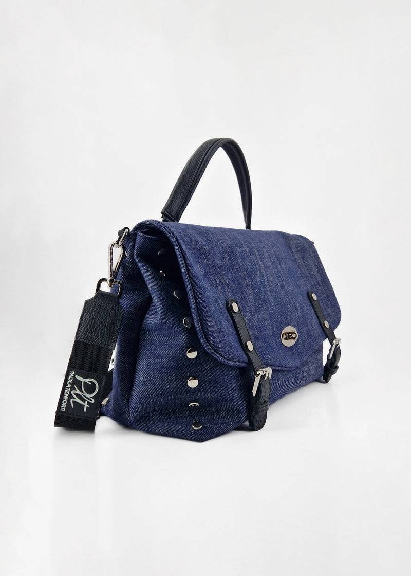 Paola T. Sella Con Rivetti Argento