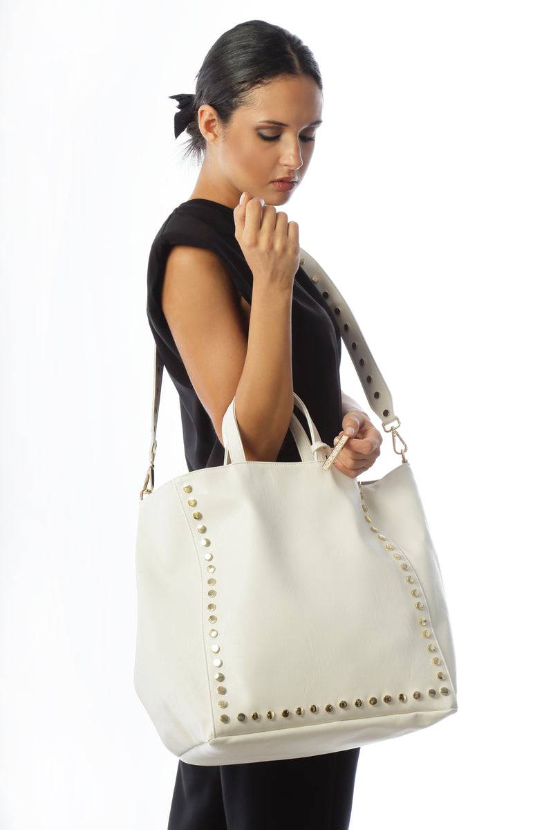 Paola T. Shopper Con Rivetti E Pendente Oro