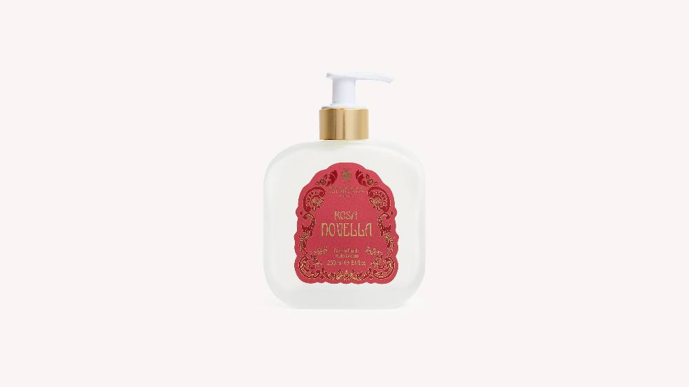 SANTA MARIA NOVELLA CREMA FLUIDA ROSA NOVELLA 250ML 3189902250ML SKU: 3189902250ML