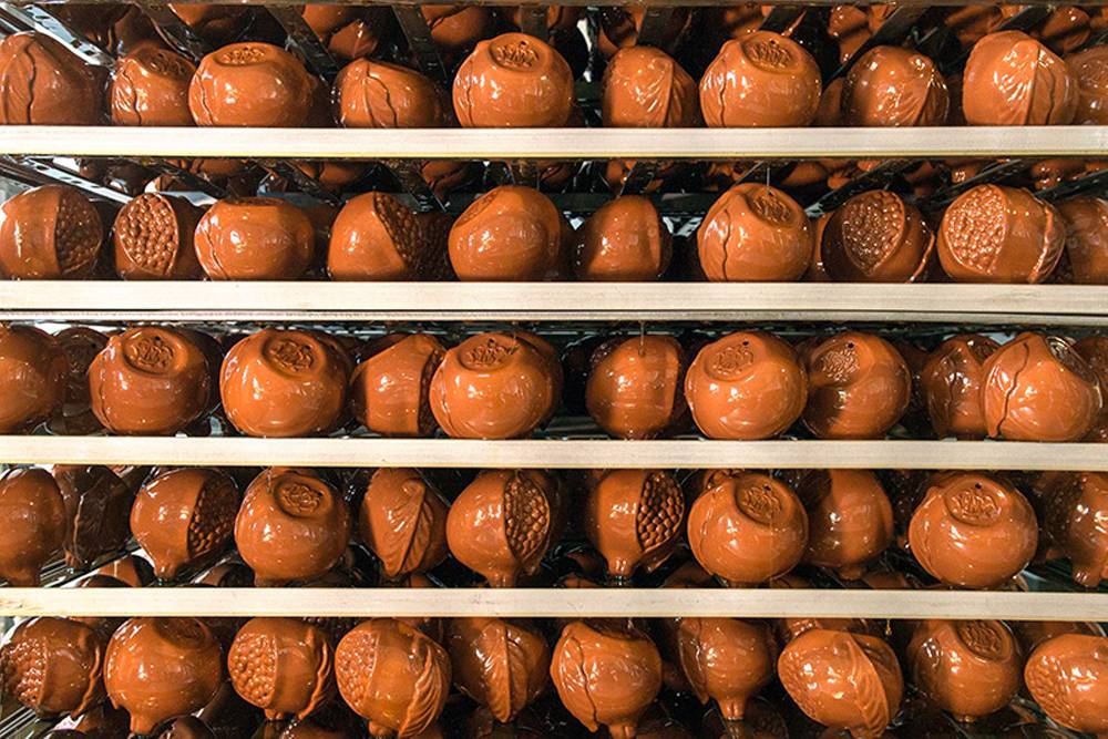 SANTA MARIA NOVELLA MELOGRANO IN TERRACOTTA PROFUMATA 512700UNICA SKU: 3512700UNICA