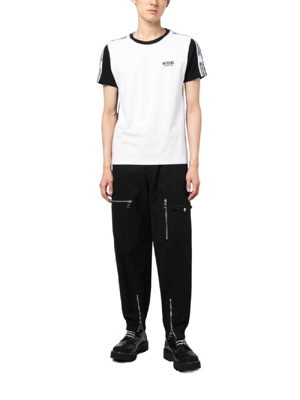 MOSCHINO SKU: 1A070944101001