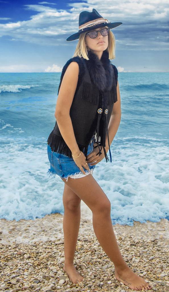 Passion Blanche GILET NERO MONTONE + FRANGIA