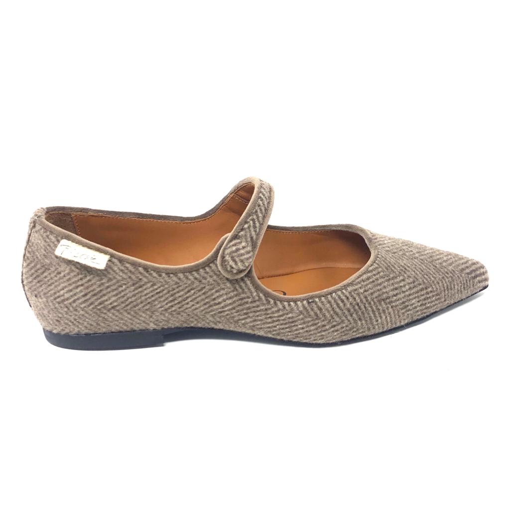 Passion Blanche Sophia Tweed Lana Tortora