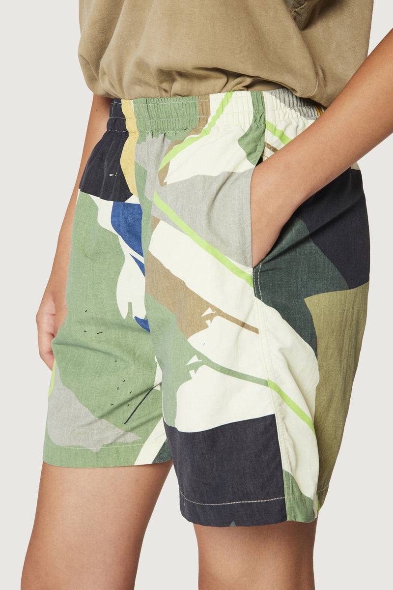 Paura AIRAM BERMUDA GREEN CAMO