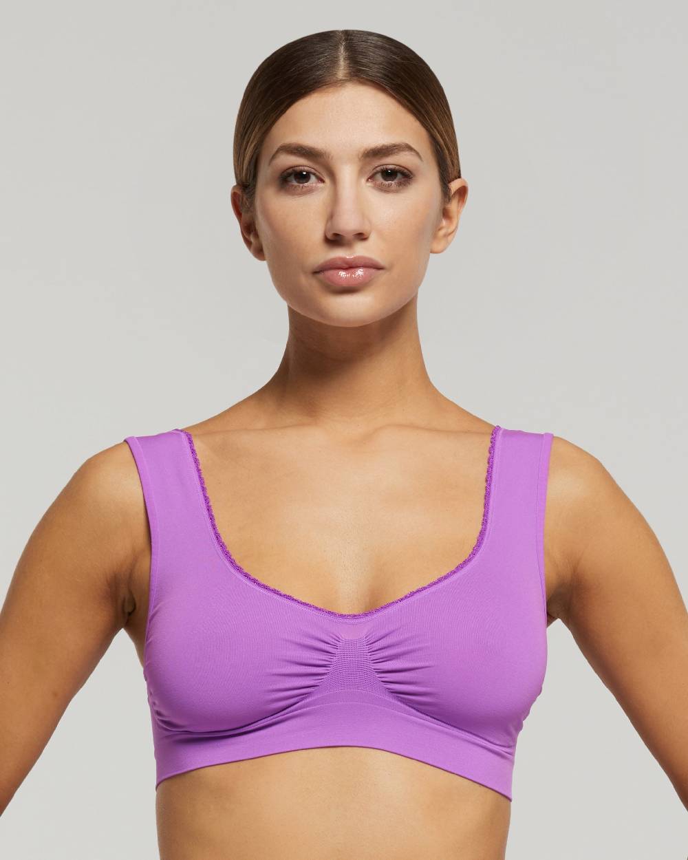 Pompea Brassiere spalla larga seamless con dettaglio femminile