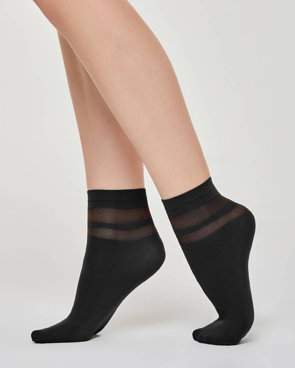 Pompea Calzino coprente Olivia con righe trasparenti