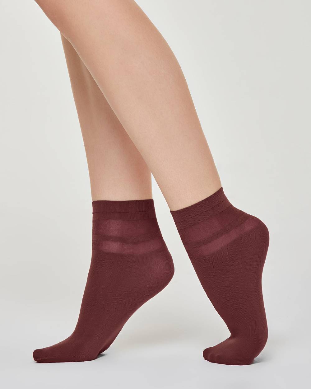 Pompea Calzino coprente Olivia con righe trasparenti