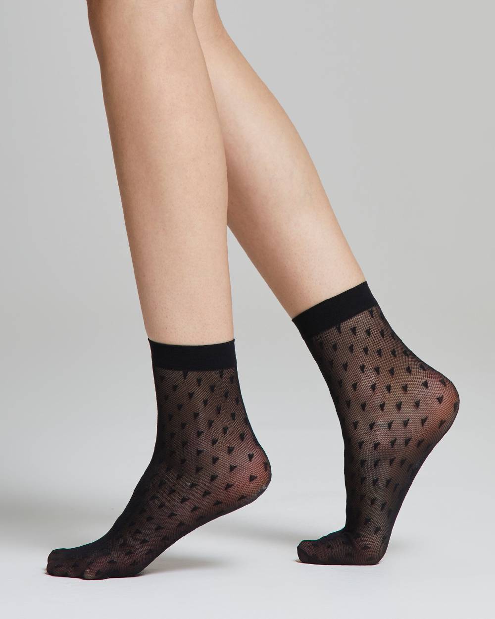 Pompea Calzino velato Fiordaliso con effetto micro tulle