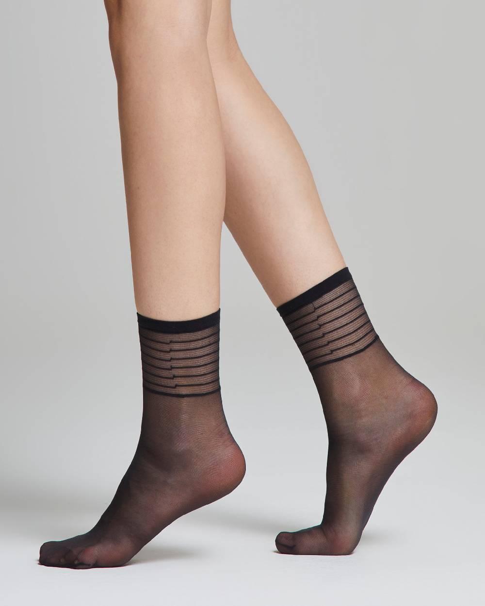 Pompea Calzino velato Iris con righe in trasparenza