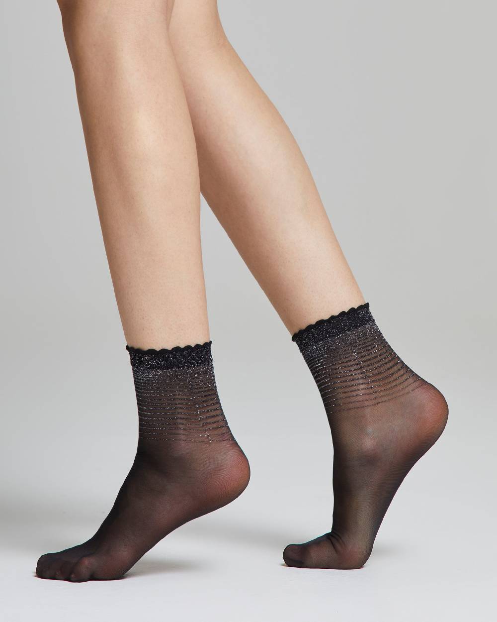 Pompea Calzino velato Ortensia polsino con capettine