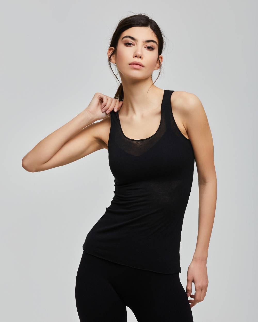 Pompea CANOTTA SPALLA LARGA SCOLLO TONDO IN MODAL CASHMERE