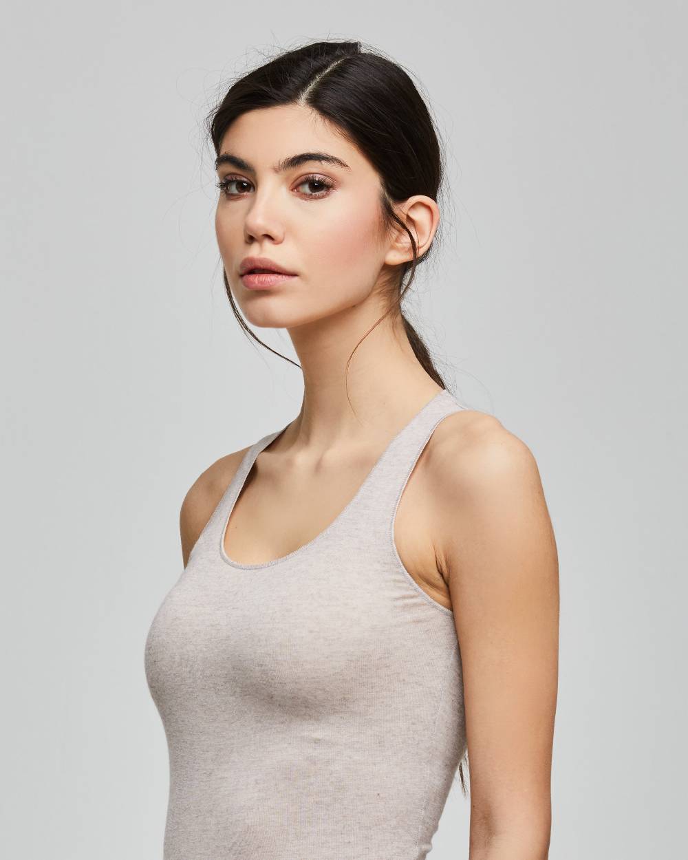 Pompea CANOTTA SPALLA LARGA SCOLLO TONDO IN MODAL CASHMERE