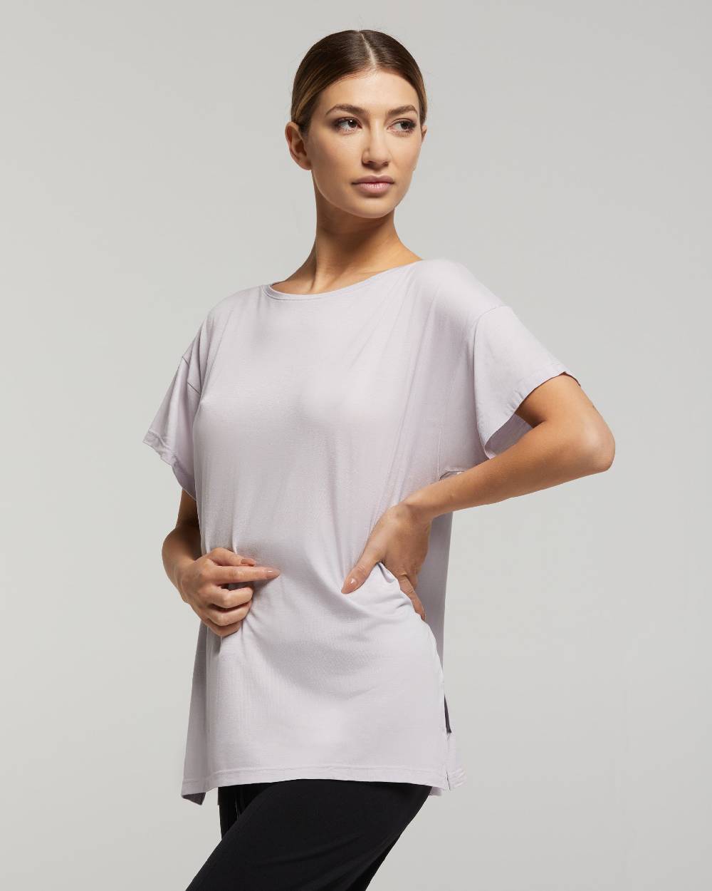 Pompea Maglia Manica Corta Scollo Barchetta In Viscosa Sostenibile Vestibilità Over