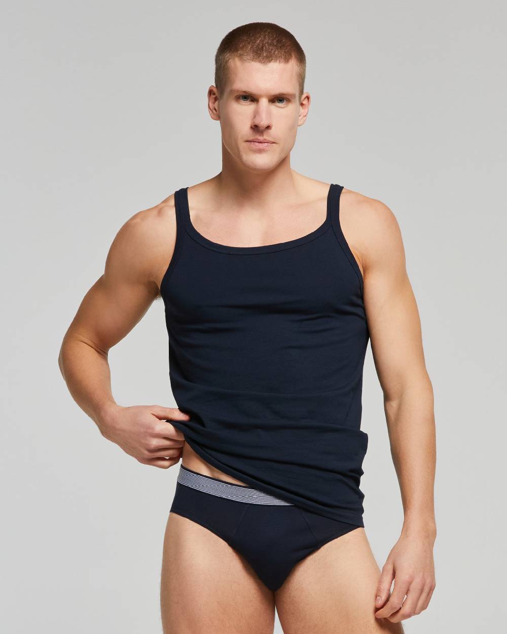 Pompea CANOTTA SPALLA STRETTA SCOLLO U