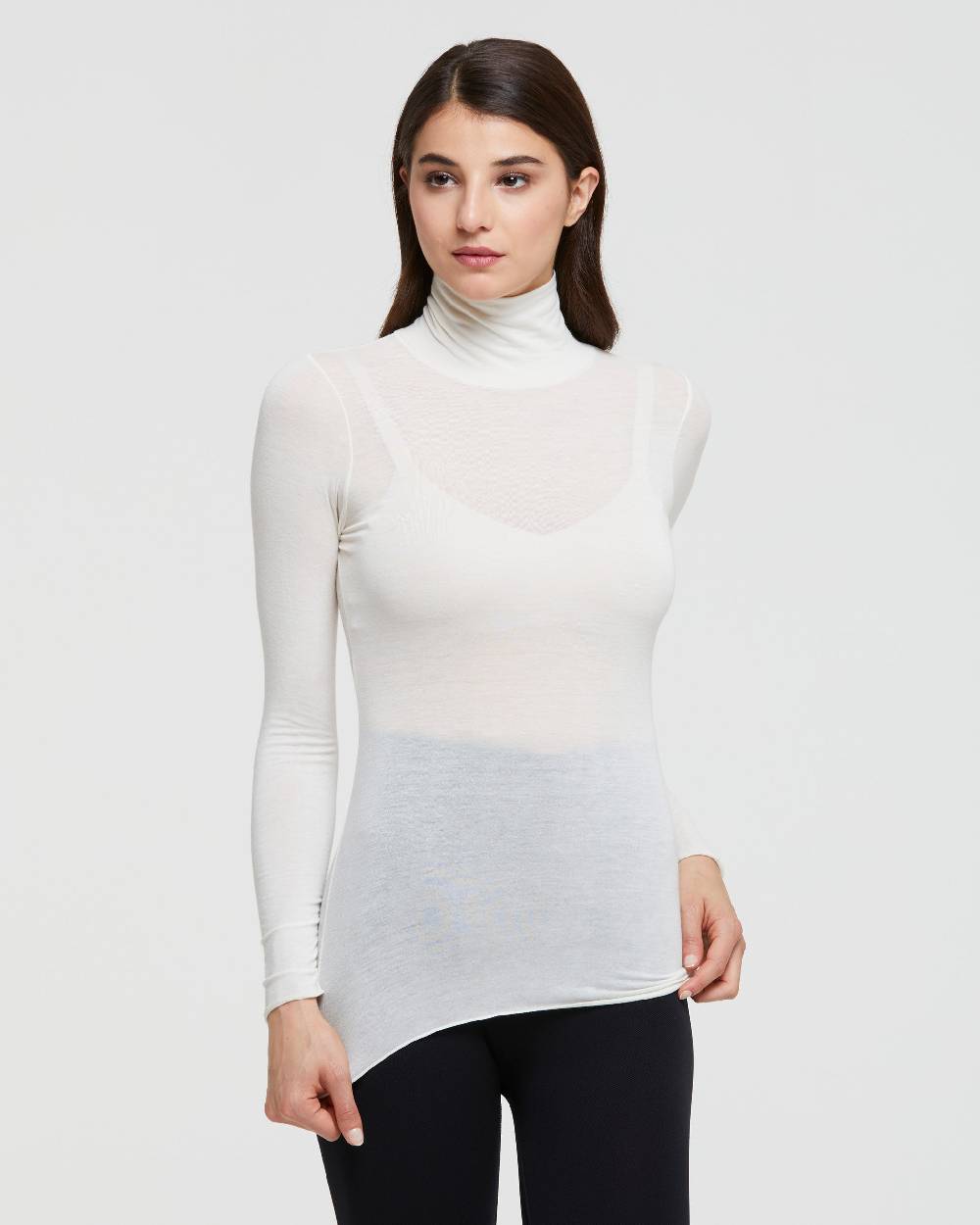 Pompea MAGLIA COLLO ALTO IN MODAL CASHMERE