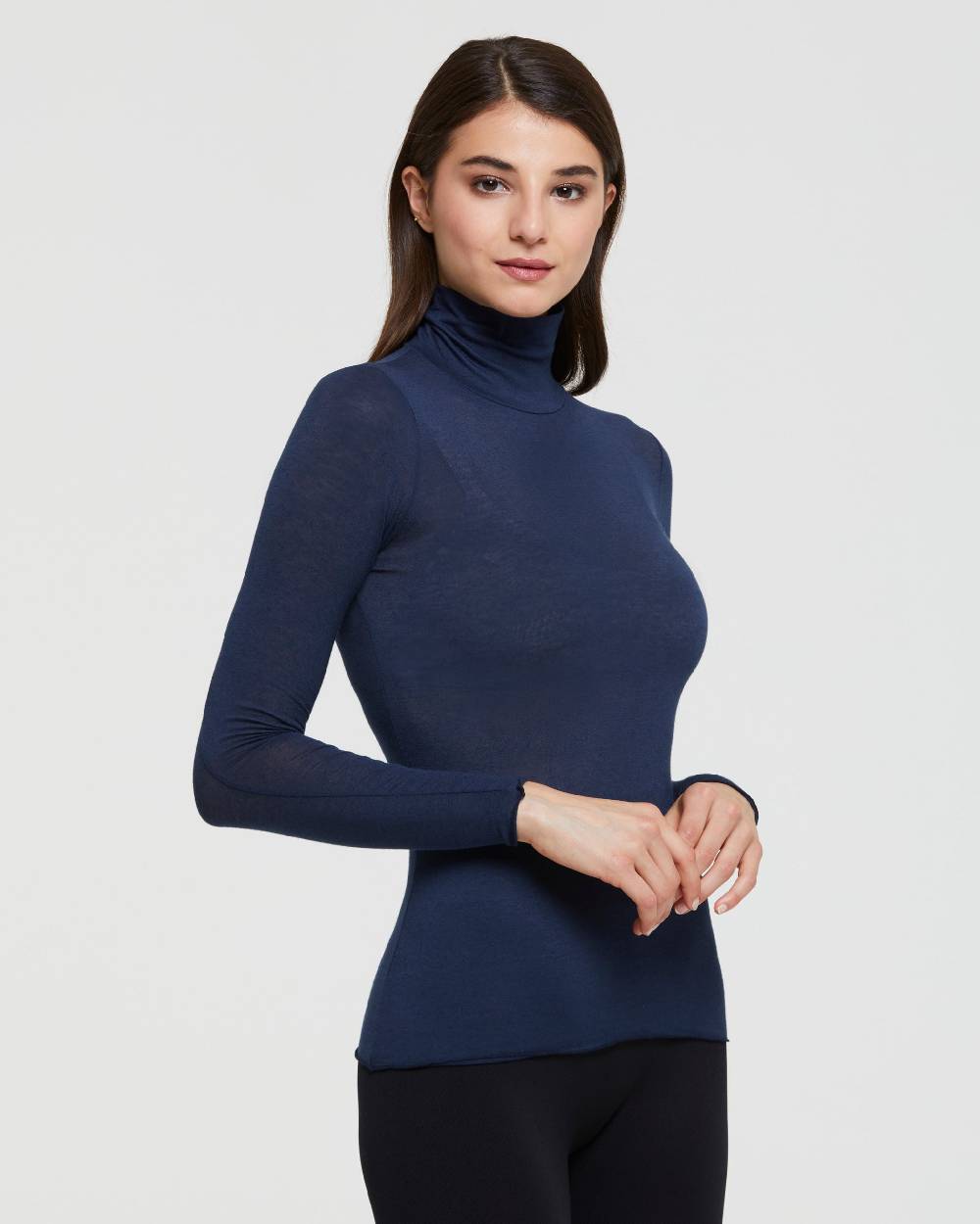 Pompea MAGLIA COLLO ALTO IN MODAL CASHMERE