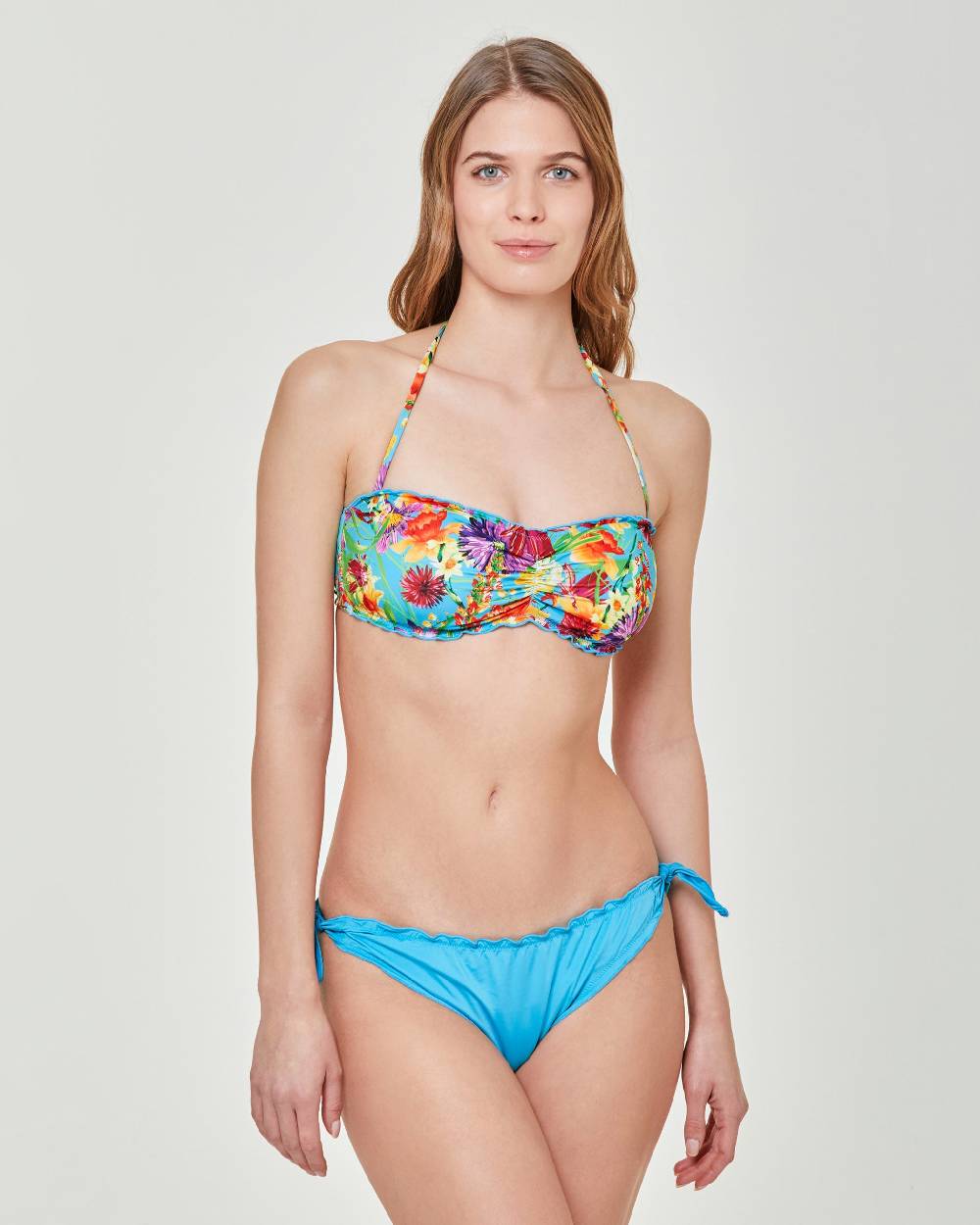 Pompea REGGISENO SAMOTRACIA