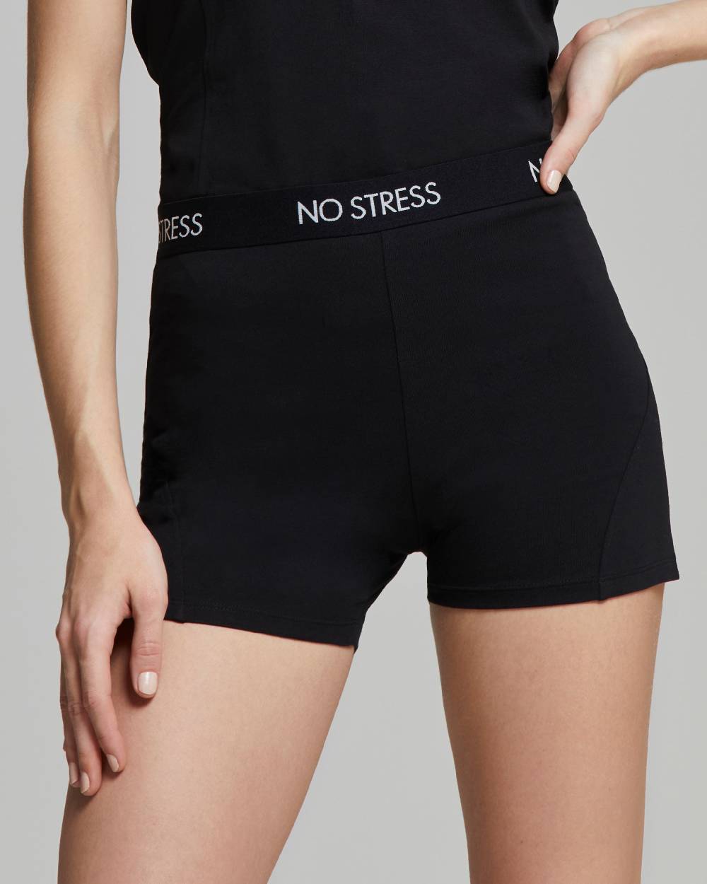 Pompea Short donna no stress slim fit sportivi