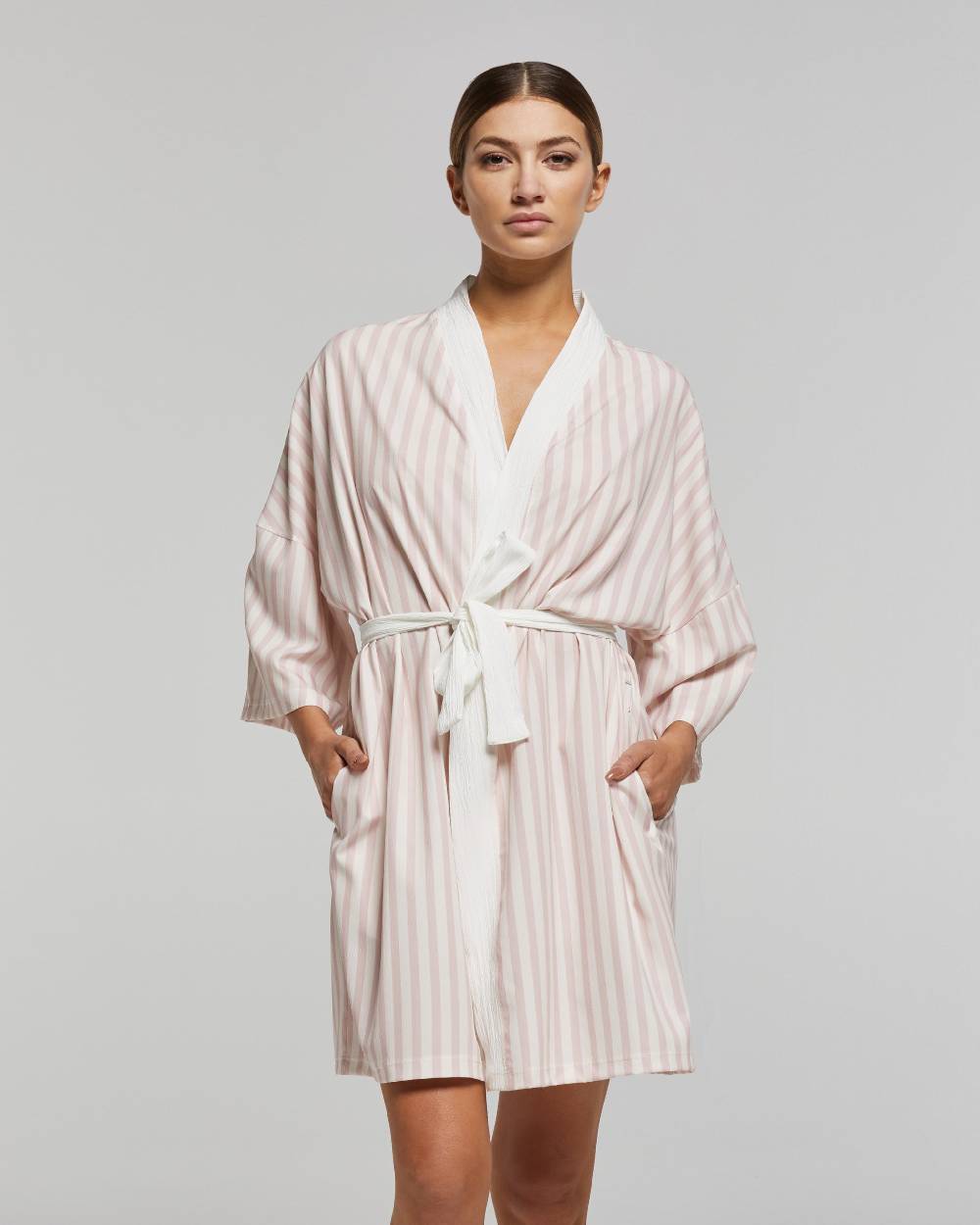 Pompea VESTAGLIA MINERVA