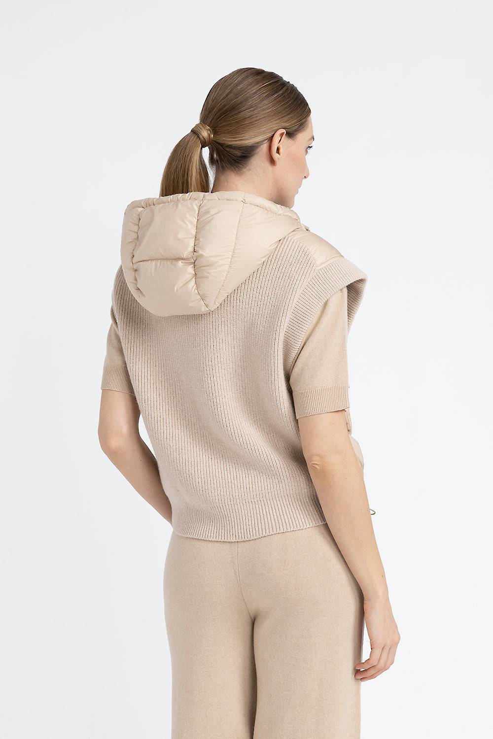 Peserico Gilet In Piuma Con Cappuccio In Lana E Microfibra