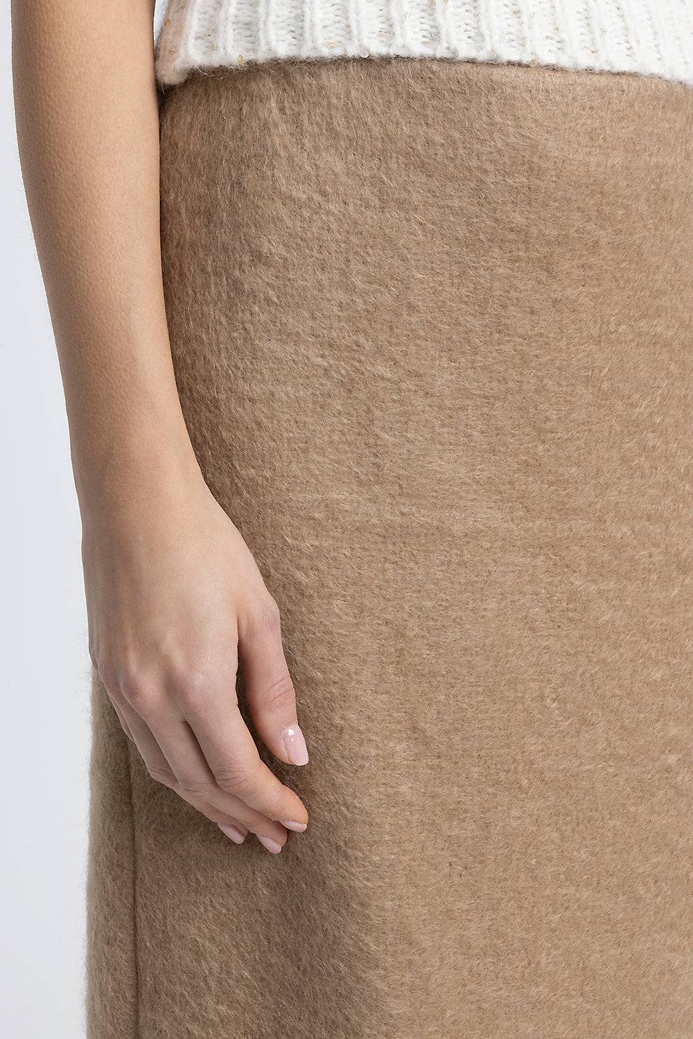 Peserico Gonna A Tubino In Panno A Pelo Lungo Di Lana E Mohair