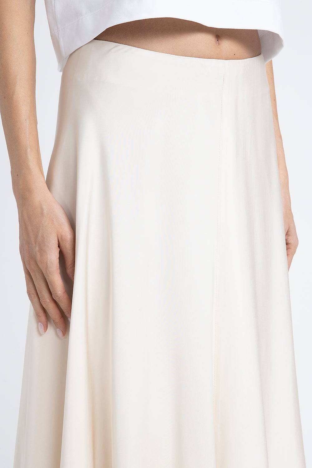 Peserico Gonna Midi Asimmetrica In Satin Di Viscosa