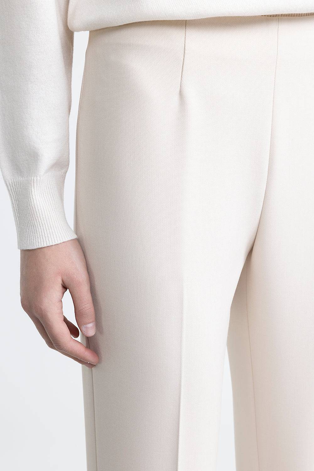 Peserico Pantalone A Sigaretta In Tela Compatta E Bielastica