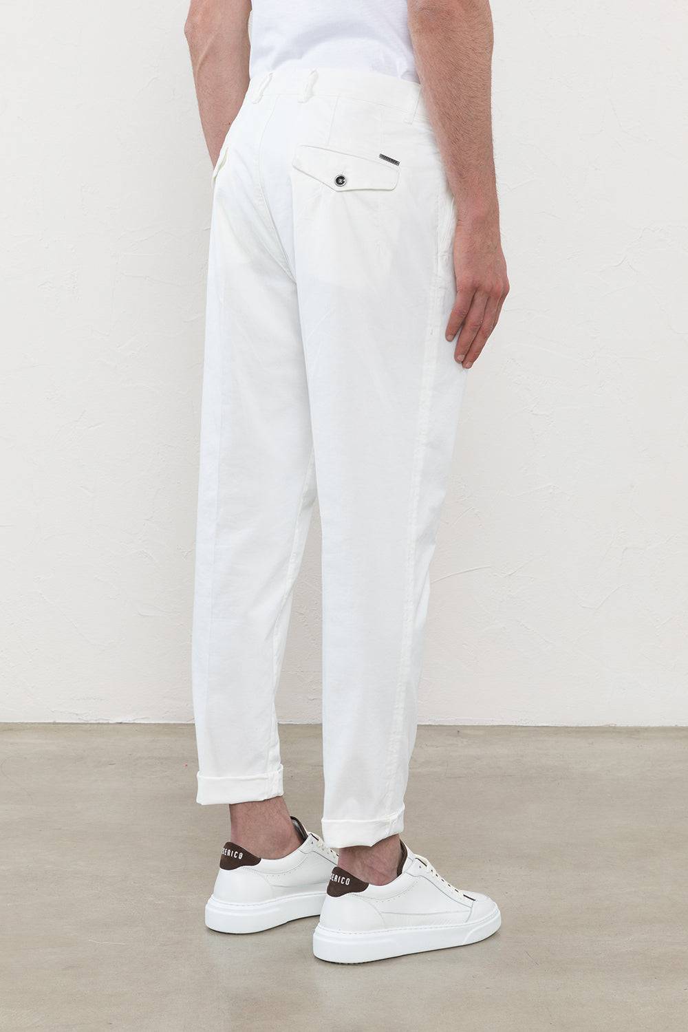 Peserico Pantalone Chino In Gabardina Di Cotone Stretch